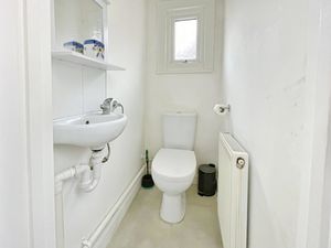 Fountain Court- click for photo gallery